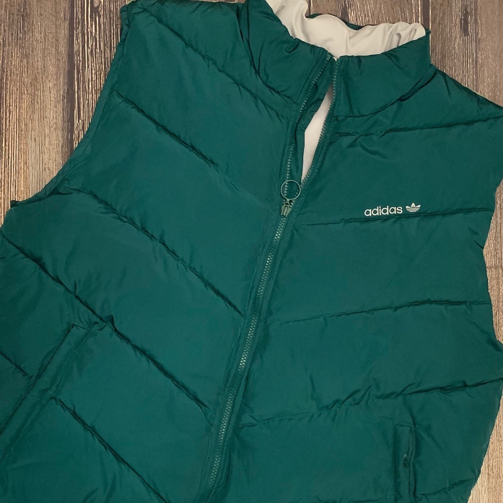 Adidas vintage puffer vest